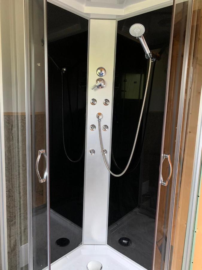 Eszter-Ház Hotel Kisapati Kültér fotó